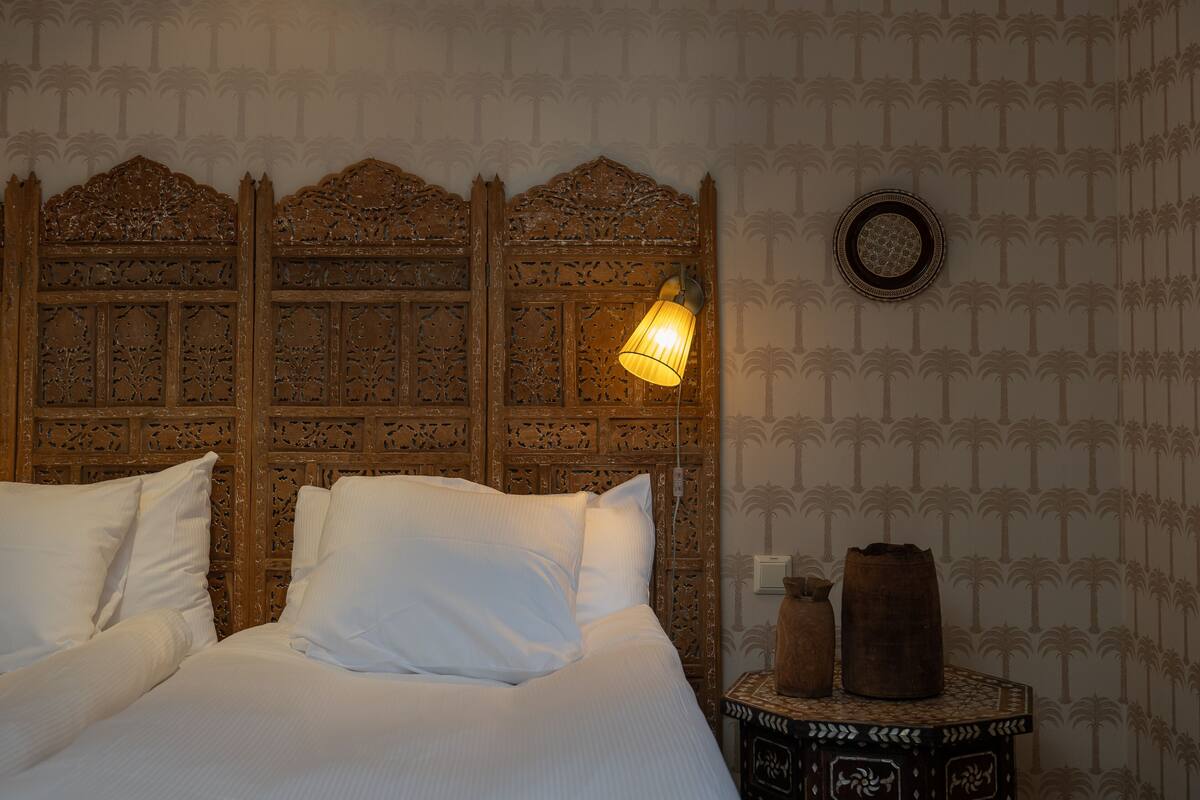 Standard Room | Desk, blackout drapes, WiFi (free), bed sheets