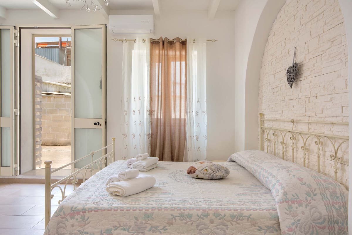Basic Apartment, 1 Bedroom (Mono Afrodite) | 1 bedroom, free WiFi