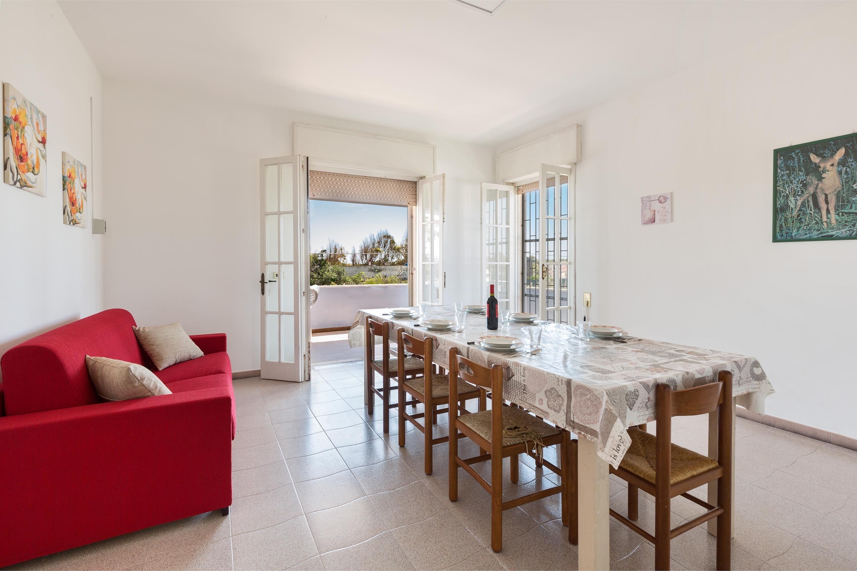 Standard-Apartment, 2 Schlafzimmer (Appartamento Primo Piano) | Wohnbereich | Flachbildfernseher, Kamin