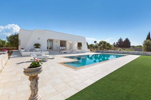 Seasonal outdoor pool - Villa Specchia (Carovigno)