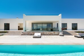 Seasonal outdoor pool - Villa la Linda (Carovigno)