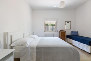 Casa Confort, 5 habitaciones | Tabla de planchar con plancha y wifi gratis