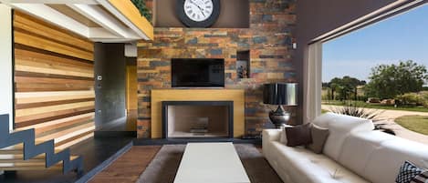 Comfort-talo, 1 makuuhuone | Olohuone | Televisio