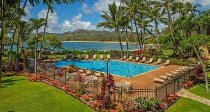 El Sandy Feet Retreat-Kauai! 2BR / 2BA, capacidad para 4 personas frente al mar en la unidad de la esquina del piso superior