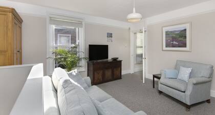 Salt Lane Apartments