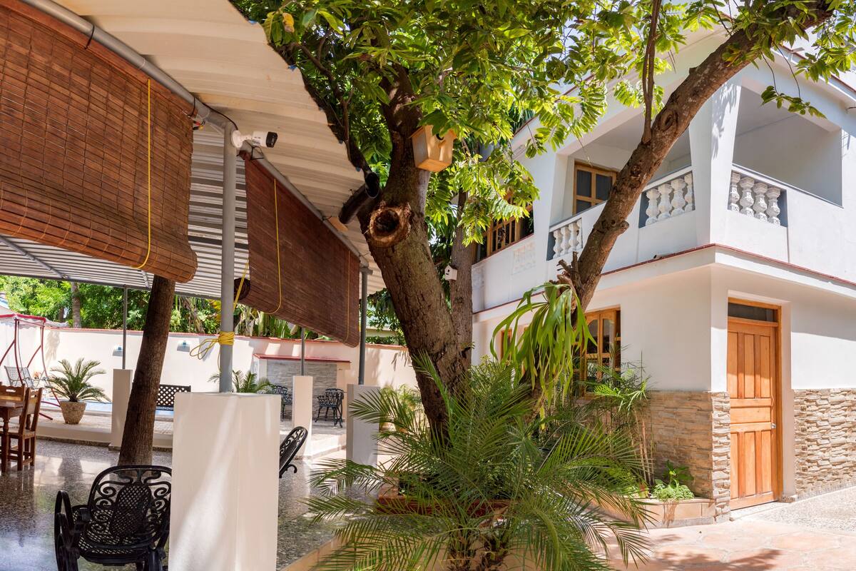 Premium bedding, down duvets, minibar, in-room safe