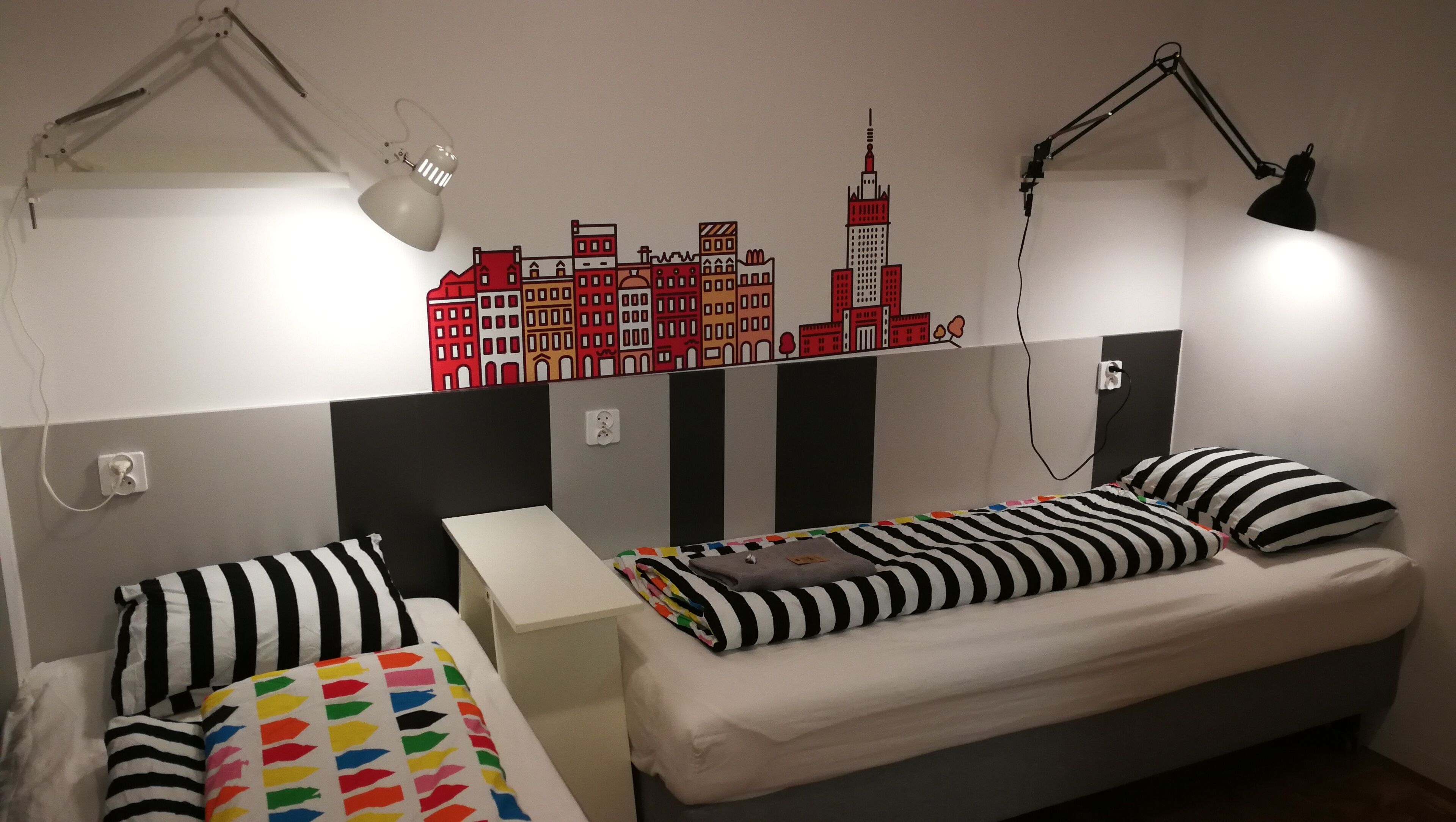 2 chambres, fer et planche à repasser, lits bébé (en supplément)