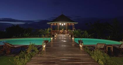 Enter a world of luxury and Italian design