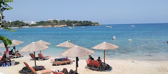 Agnanti Agia Pelagia, amazing view, private pool, perfect for families - groups