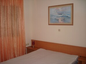 3 chambres, Wi-Fi gratuit, draps fournis