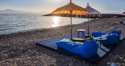 Stone Residence With Sea Views Near the Beach