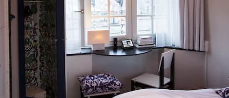Apartment, 1 Double Bed, Canal View | 1 bedroom, in-room safe, individually decorated, individually furnished