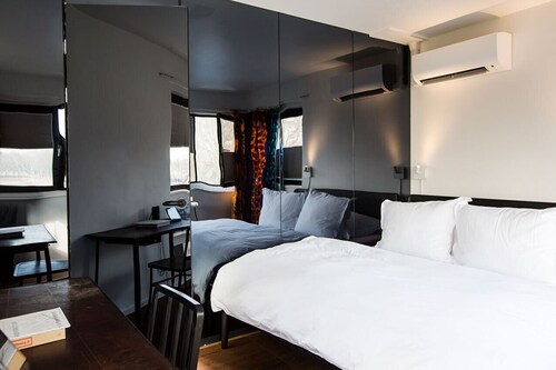 SWEETS - Meeuwenpleinbrug