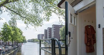 SWEETS - Van Hallbrug