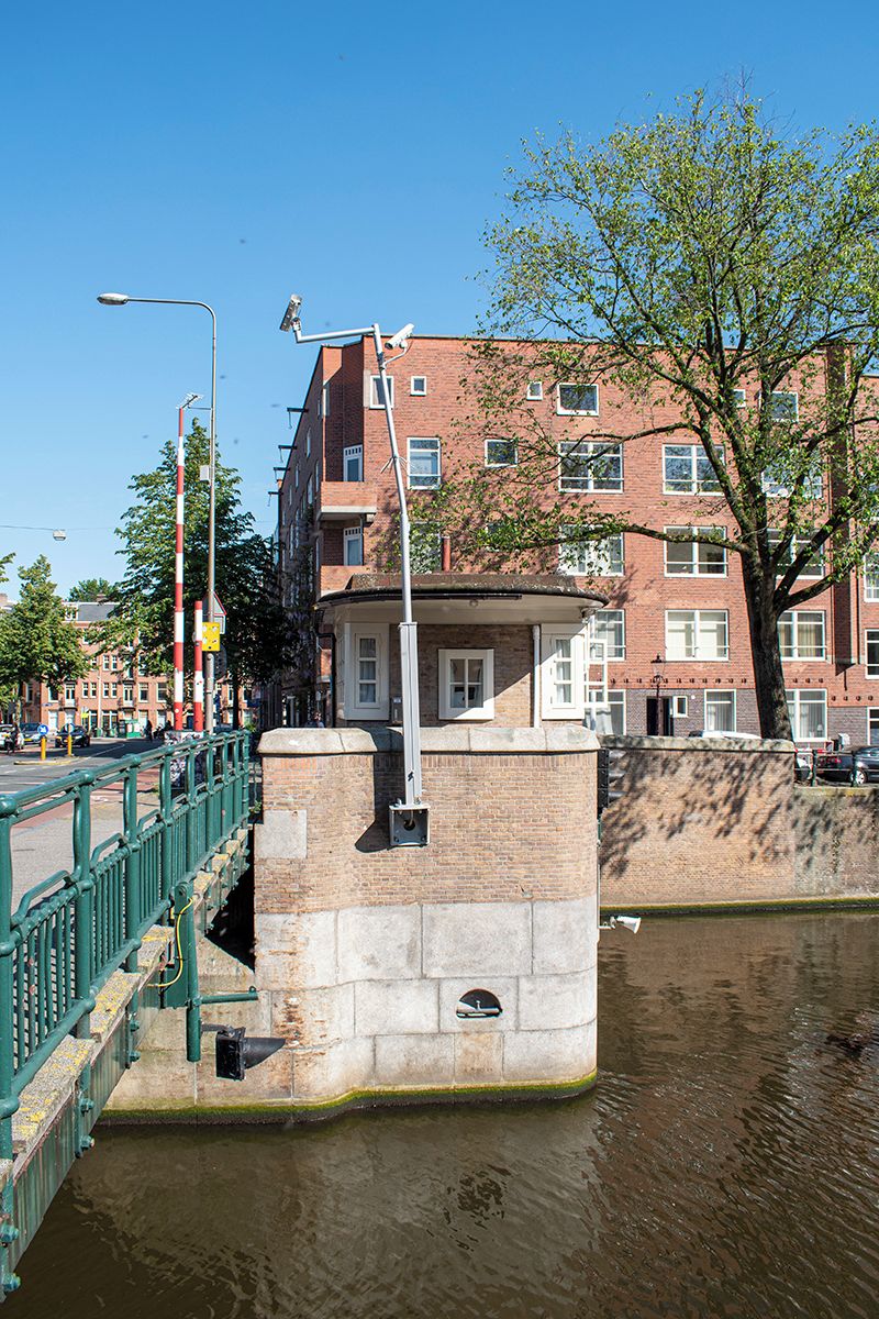 Utsikt mot vann