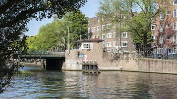 Apartemen, 1 Tempat Tidur Double, pemandangan kanal | Pemandangan dari kamar