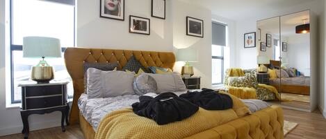 Luxury-Apartment