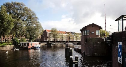 SWEETS - Kattenslootbrug