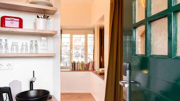 Pintu masuk interior