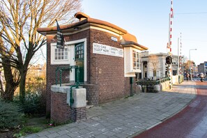 Exterior - SWEETS - Willemsbrug (Amsterdam)