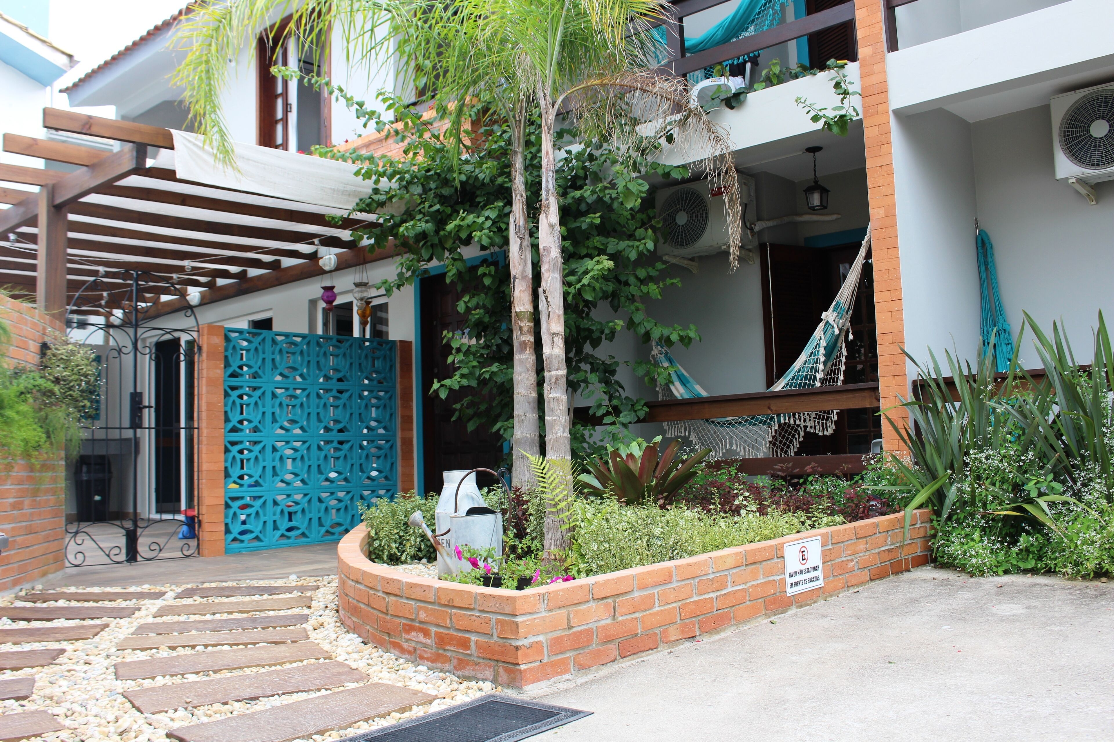 Entrée de l’hébergement