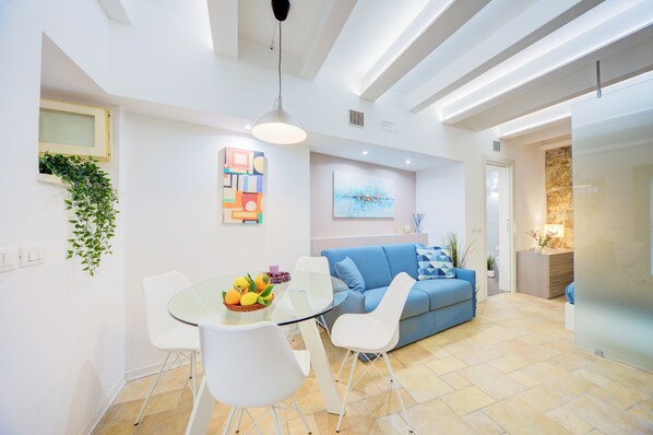 Studio (Ortigia Calia e Simenza) | Dineren op de kamer