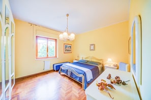 Individually decorated, individually furnished, iron/ironing board