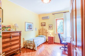 Individually decorated, individually furnished, iron/ironing board
