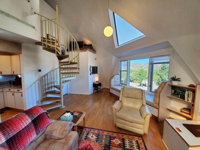 Get away and stay in unique Geodesic Dome!