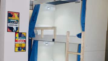 1 bedroom, in-room safe, laptop workspace, blackout curtains
