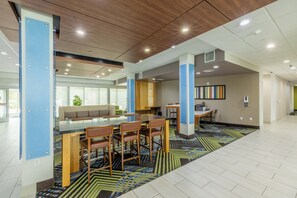 Exterior - Holiday Inn Express & Suites Lindale – Tyler by IHG (Lindale)