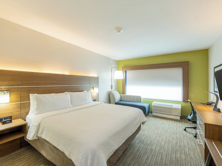 In-room safe, desk, laptop workspace, blackout curtains