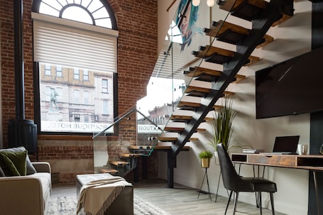 The Nest Suite | 1 bedroom, premium bedding, pillowtop beds, free minibar