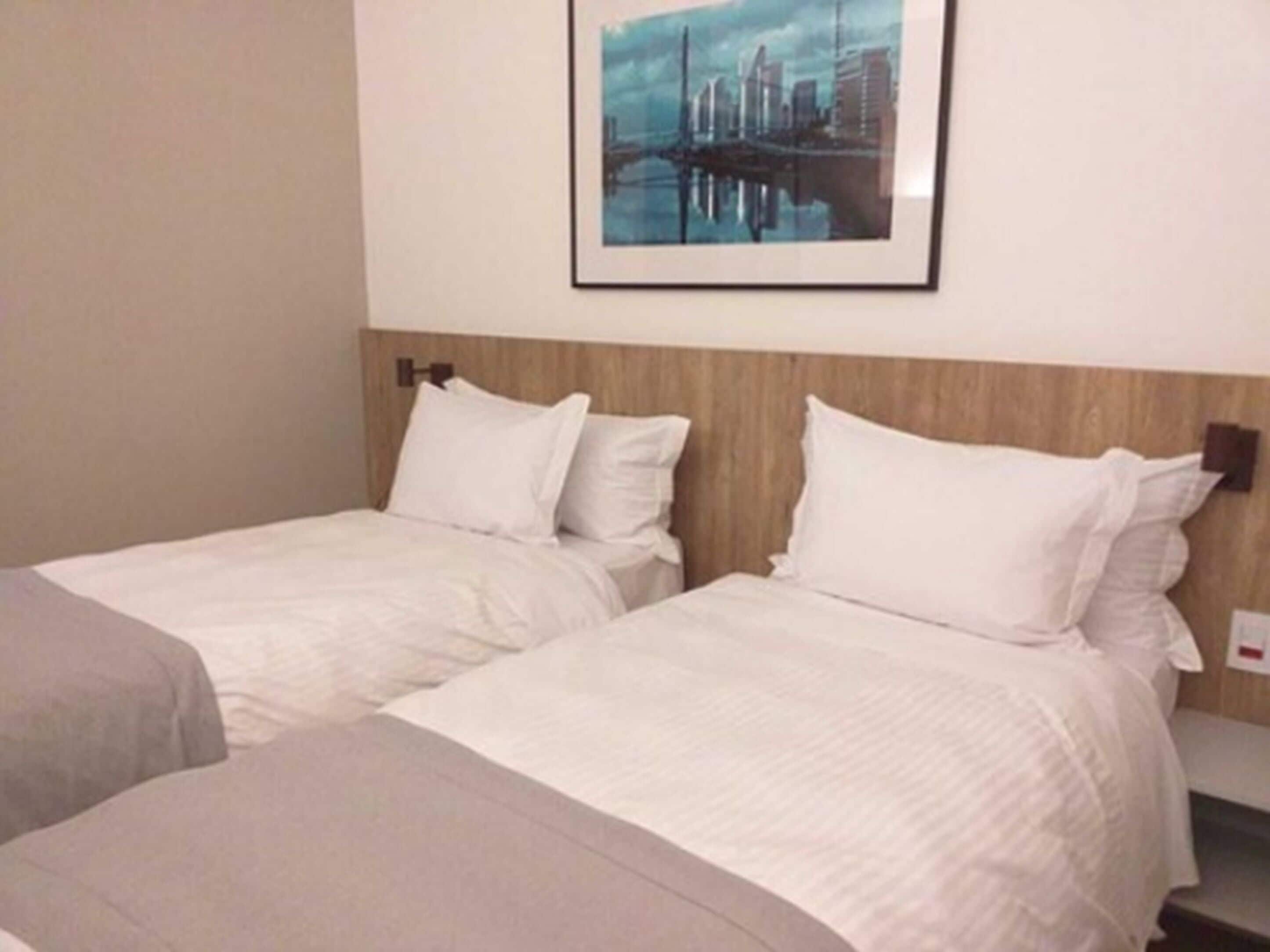 1 bedroom, minibar, in-room safe, desk