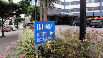Entrada da propriedade