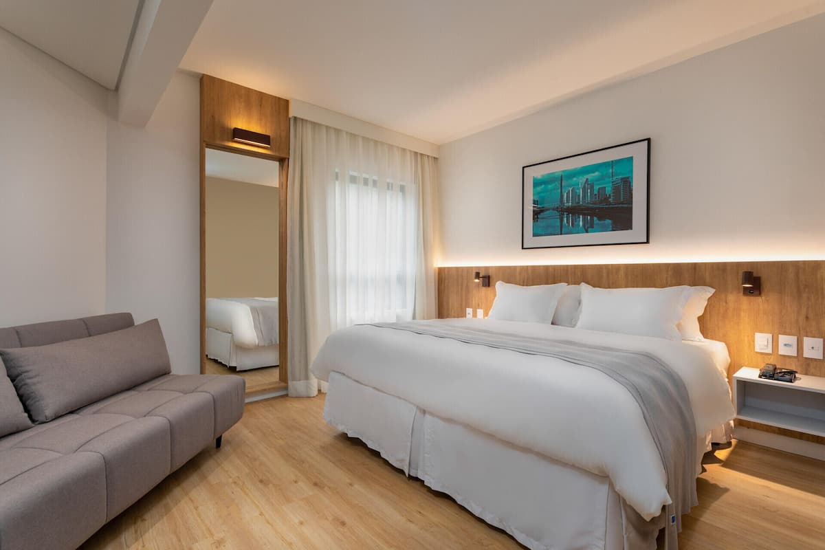 1 bedroom, minibar, in-room safe, desk