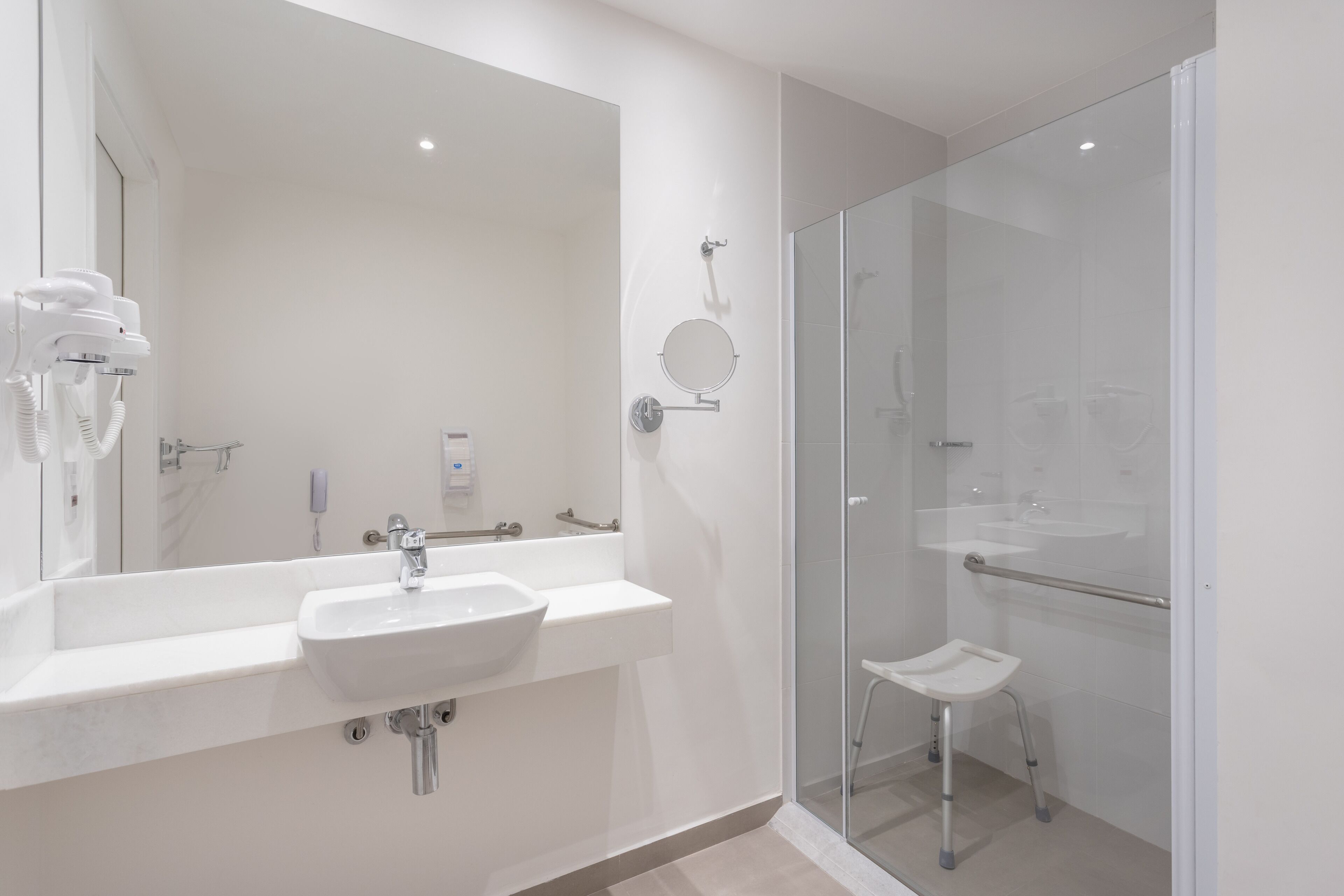 shower, bidet, towels, soap