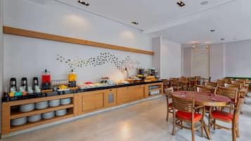 Bữa sáng buffet hàng ngày (49.50 BRL/mỗi người)