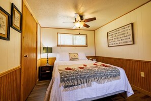 3 bedrooms, iron/ironing board, free WiFi, bed sheets - Beautiful blue hole Nueces riverfront cabin in the Texas Hill Country! (uvalde)