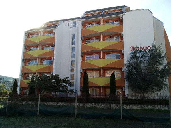 Exterior - Orange Residence cozy studio, Sunny Beach (Sunny Beach)