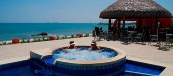 卡內拉海灘精品飯店