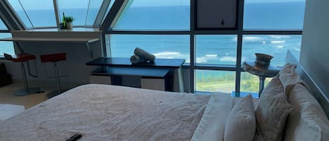 1 chambre, fer et planche à repasser, Wi-Fi gratuit, draps fournis