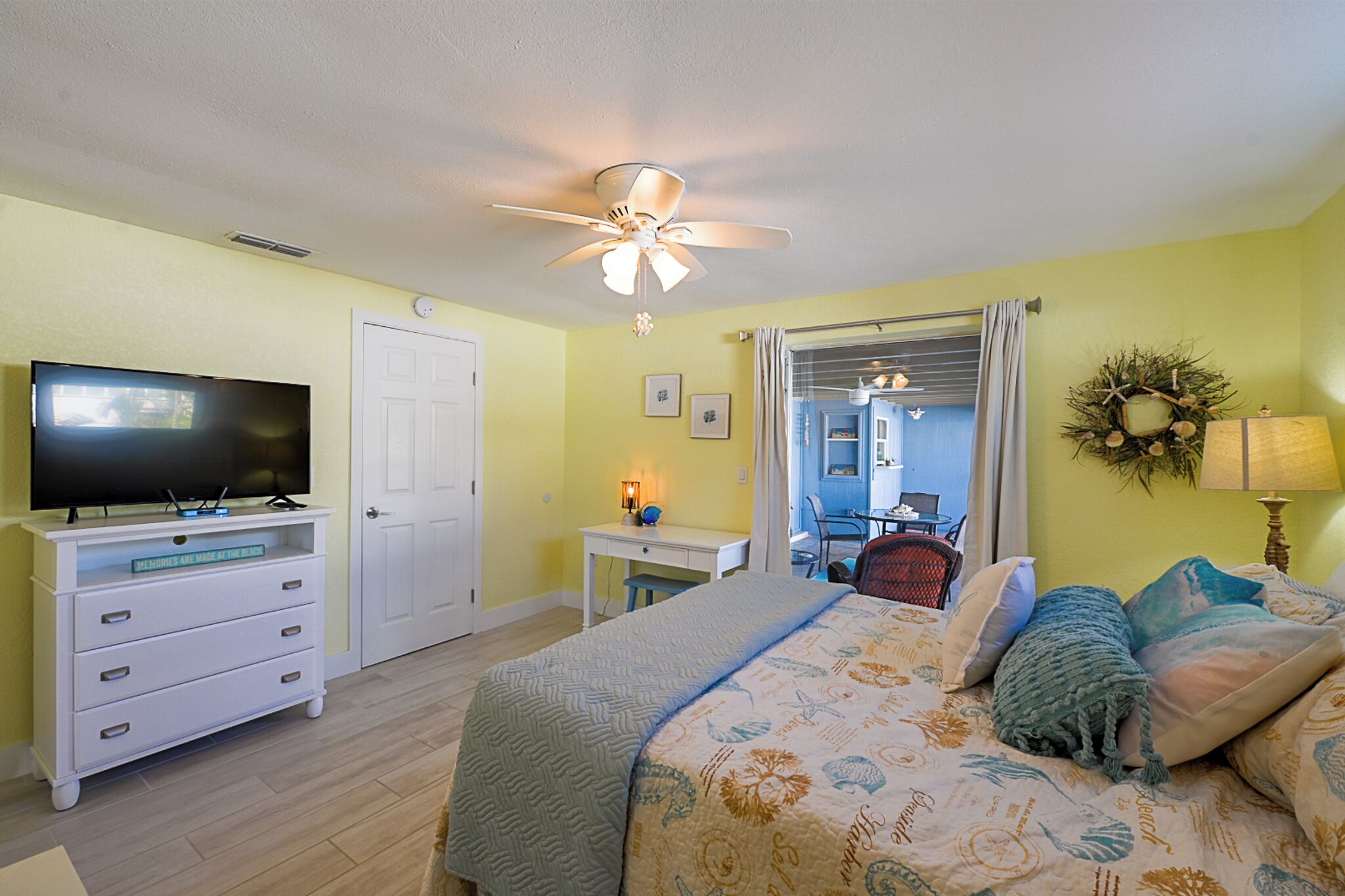 2 bedrooms, desk, iron/ironing board, free WiFi