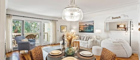 Télévision à écran plat