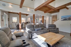 TV, fireplace, video games, DVD player