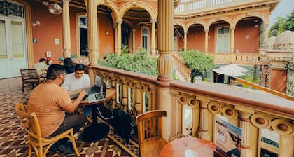 Viajero Lima - Barranco Hostel