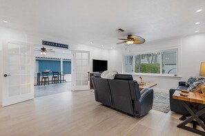 TV - Seagrass Escape - Monthly Beach Rental (Clearwater Beach)