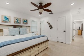 2 bedrooms, iron/ironing board, WiFi