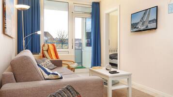 Fernseher, Stereoanlage