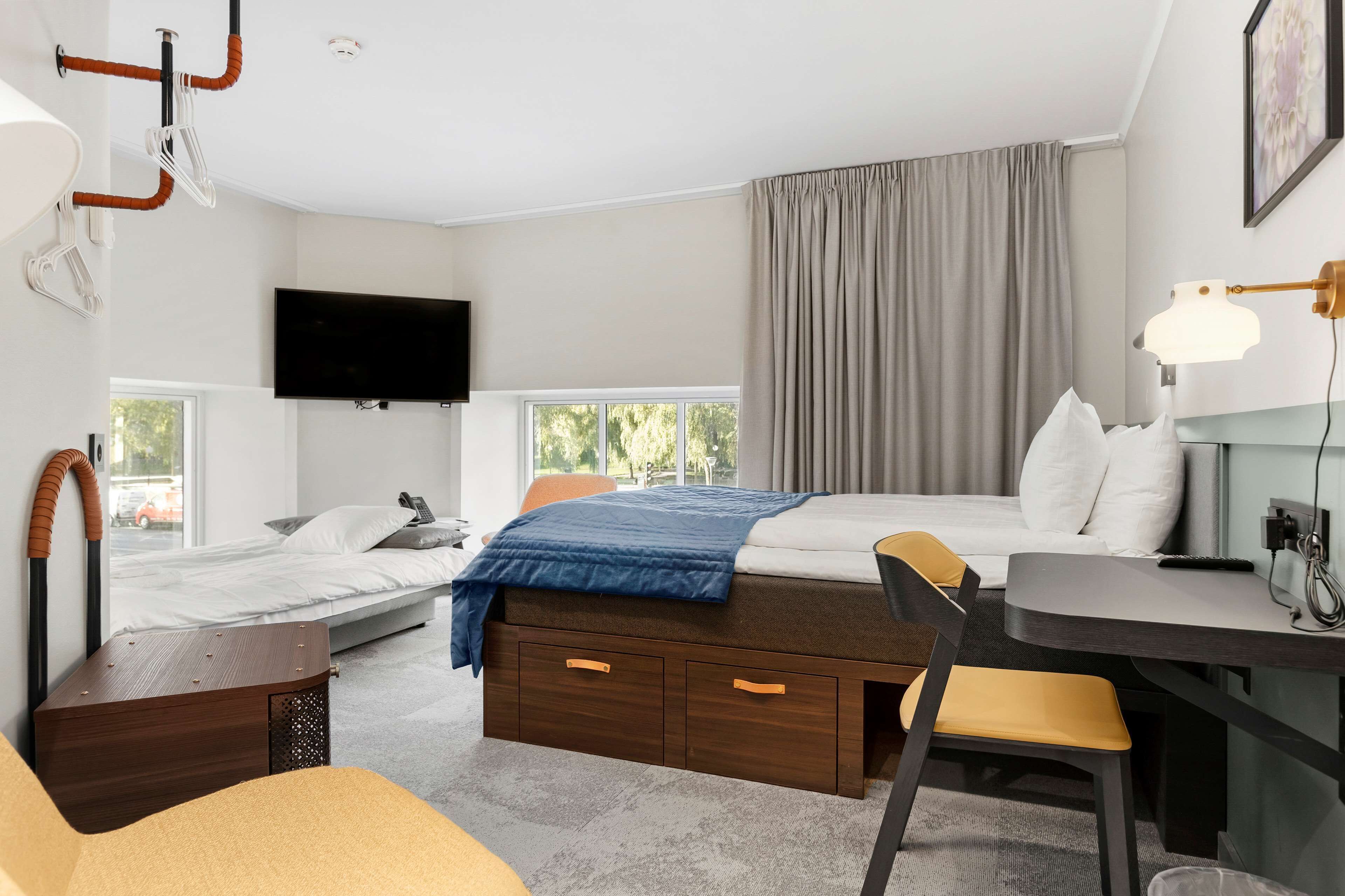 superior room, multiple beds, non smoking | hypo-allergenic bedding, in-room safe, soundproofing, free wifi